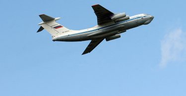 Avion II-76