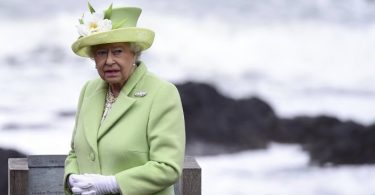 Reina Isabel II